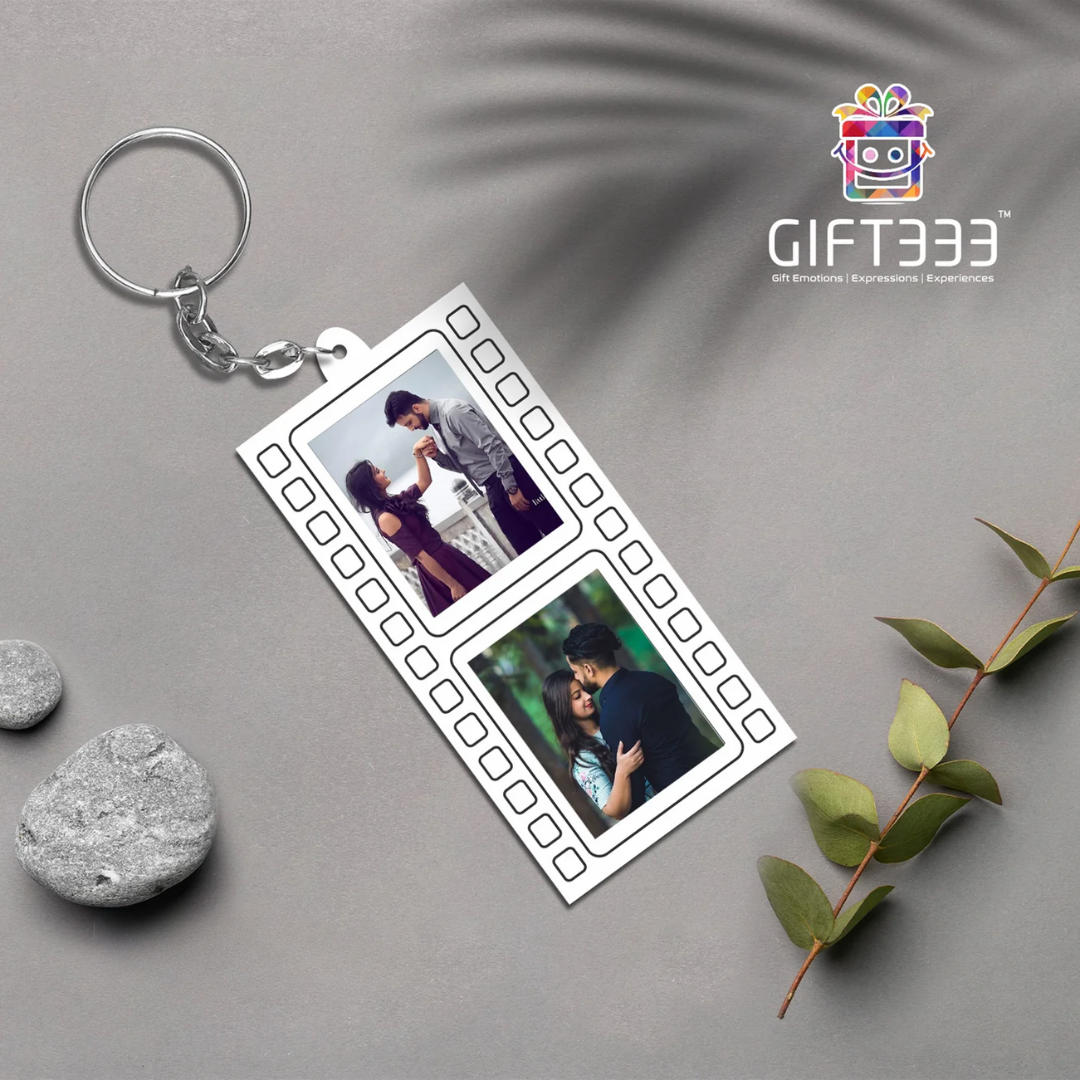 Personalized polaroid photo keychains | Transparent customized photo keychains